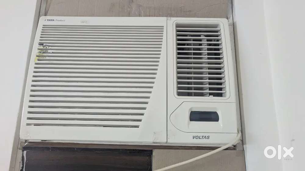 Window AC with good condition