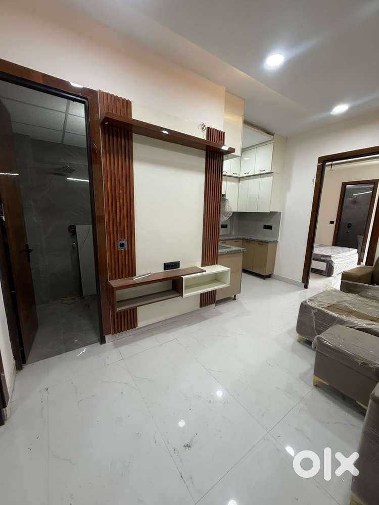 2bhk flat with all basic amenities