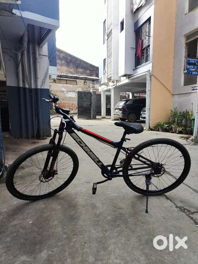 Schnell MTB with Alloy Frame & Dual Disc Brakes - Designed in Italy