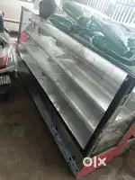Bakaery glass table