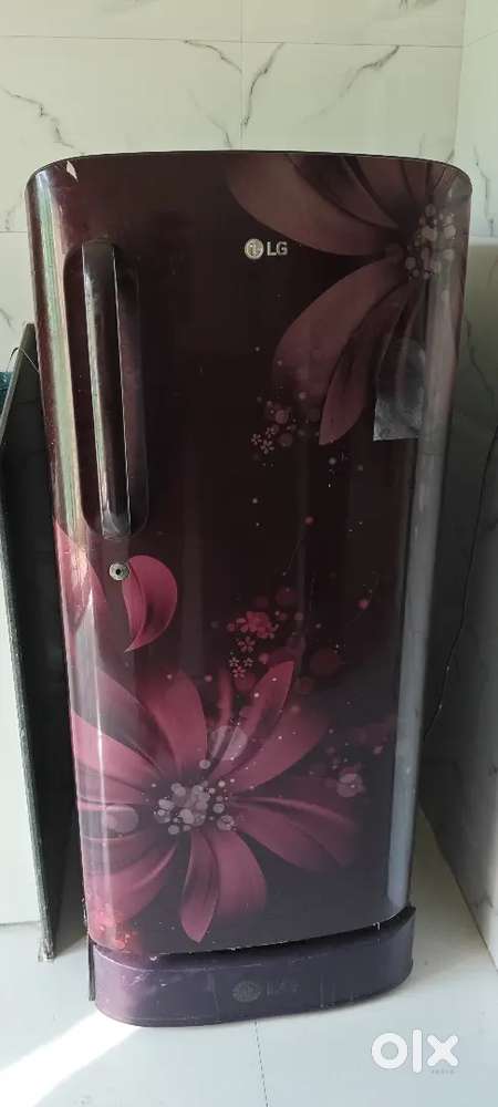 LG SINGLE DOOR ALL WORKING