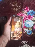 I phone 13 256 gb good condition no single iushu very good condition