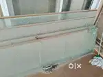 Bathroom glass separators