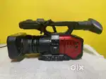 Panasonic DVX200 video camera for sell in good condition