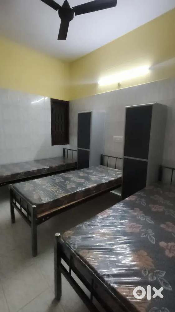 Safe, clean, and modern PG accommodation near temples & colleges.