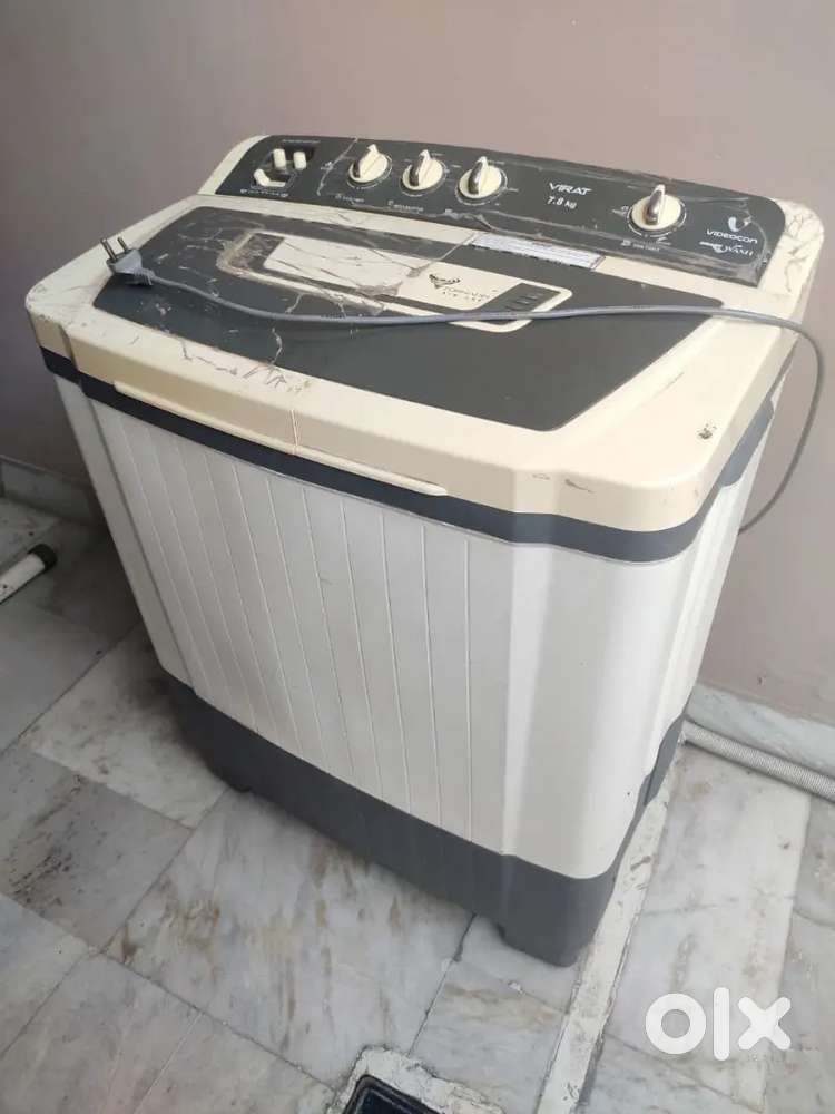 Videocon 7.5 Kg semiautomatic washing Machine