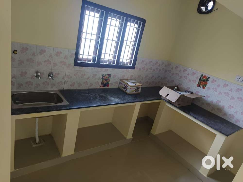 Suitable for IT Professionals & Working Bachelors.