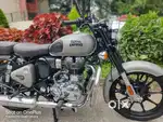 Royal Enfield classic 350 Gunmetal Gray 2021 model