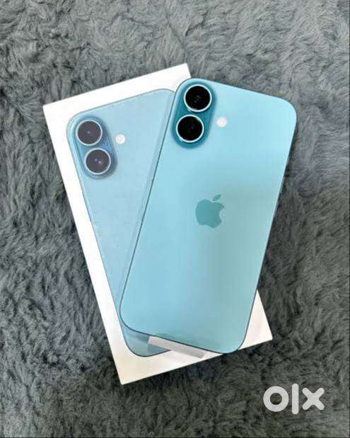 iPhone 16 8/128 Purchased on 26 September 2025