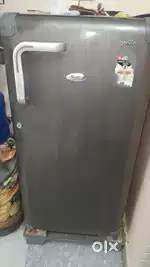 Whirlpool fridge 3 star good  working condition