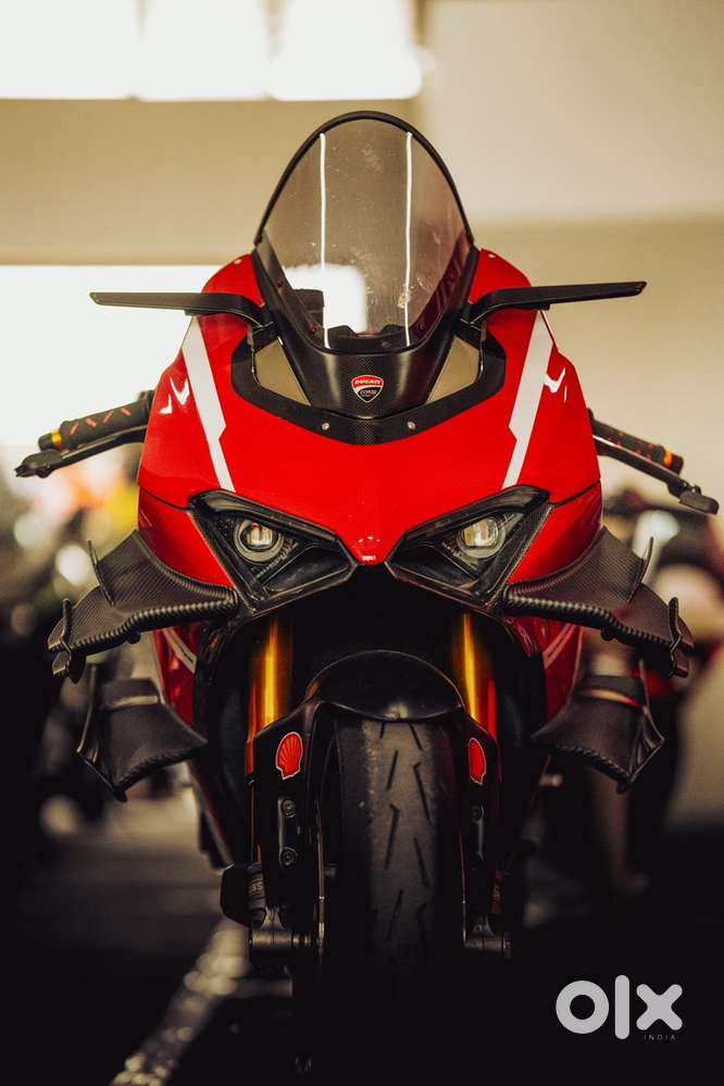 Ducati V4 Full Carbon Superlegerra with termignoni Exhaust 1 in India