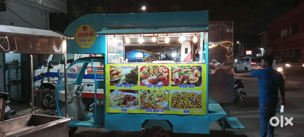 फूड कार्ड में काम करने के लिए मेल फीमेल की जरूरत है