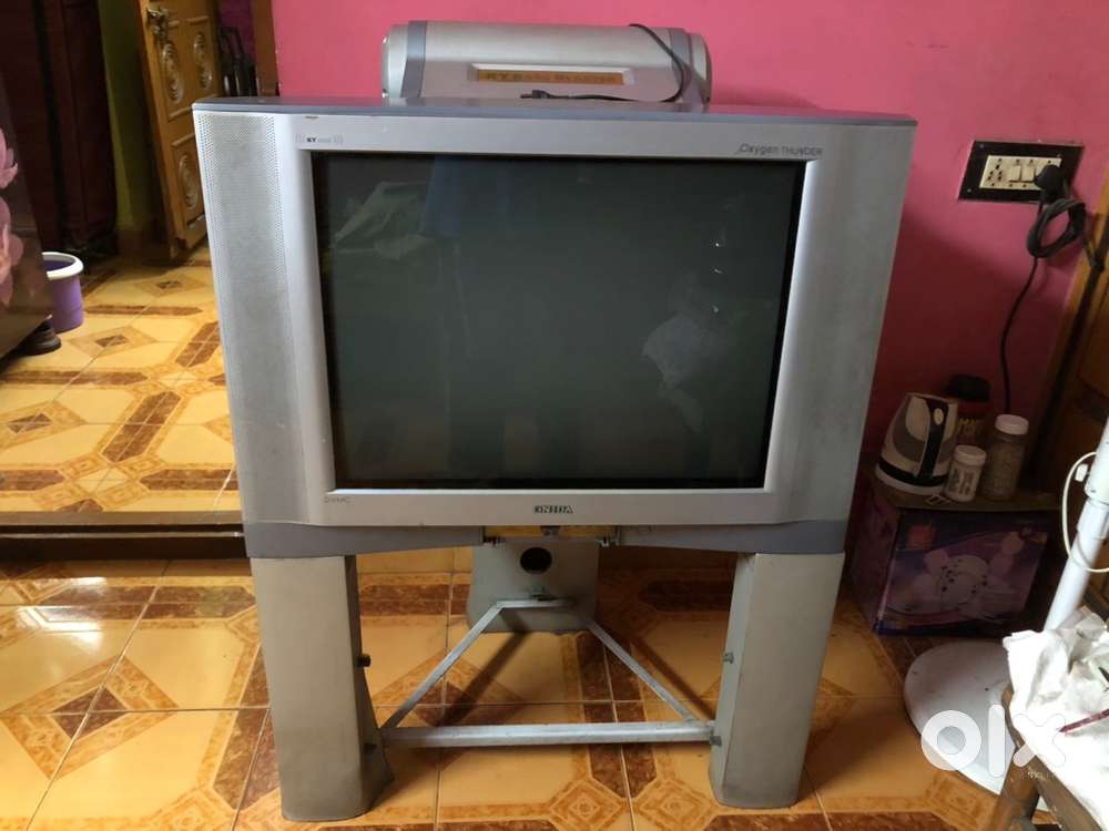 Onida oxygen thunder Tv (Not in working condition)