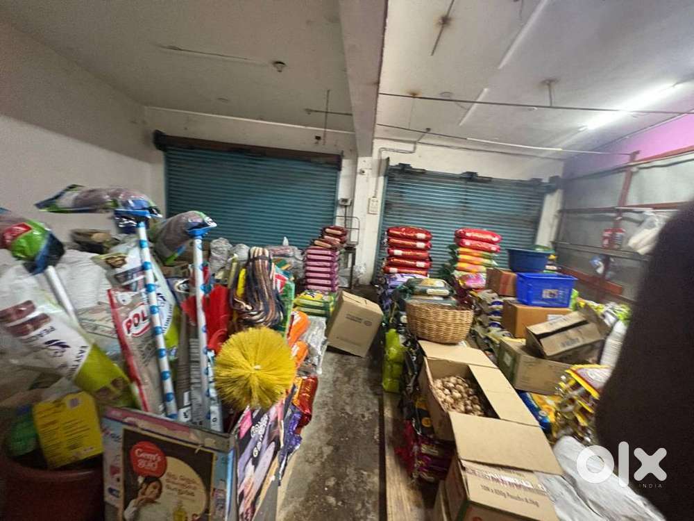 1,200 sq.ft Corner Commercial Shop for Sale in Jawahar Bazaar