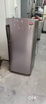 Samsung single door fridge 5 star rating proper working condition