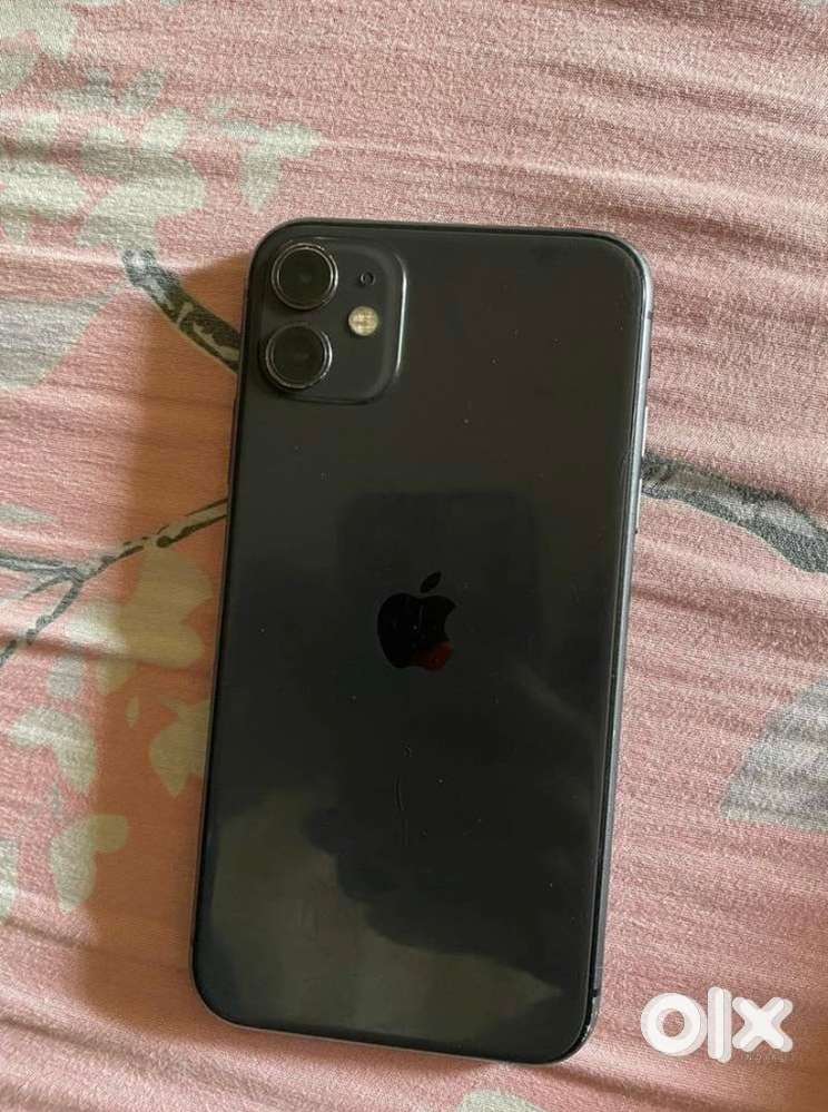 Iphone 11 mint condition