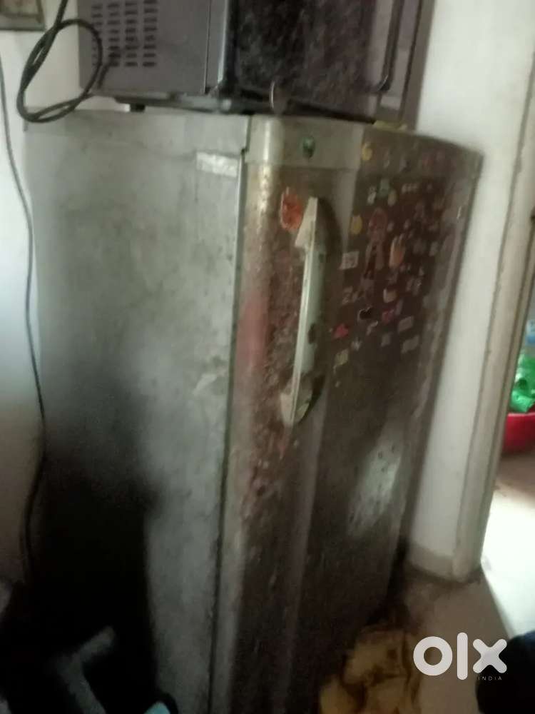 I'm selling my fridge  for buying new