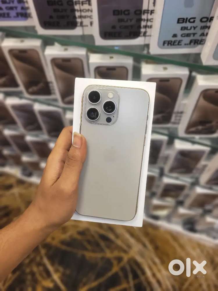 IPHONE 15 PRO MAX WE R DISTRIBUTER DELLER IN REFURBISHED IMPORTED PICE