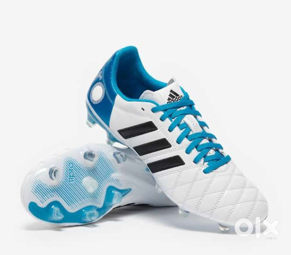 Adipure Football studs
