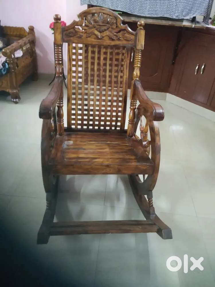 Maharaja chair ( wood rocking chair )