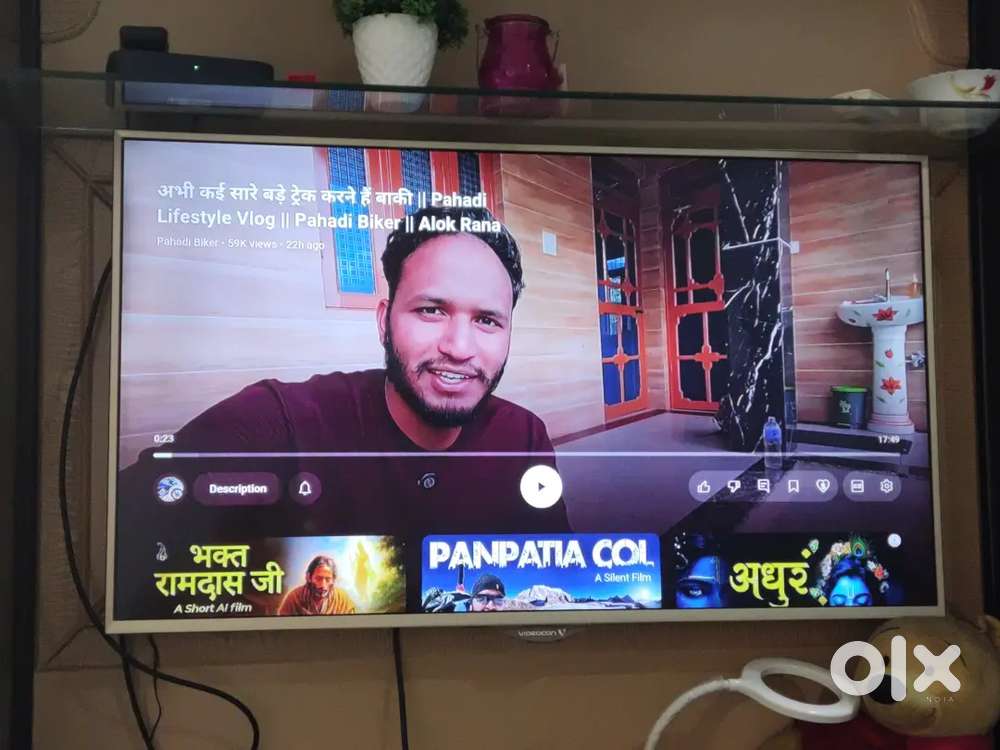 44 Inch 4k LED