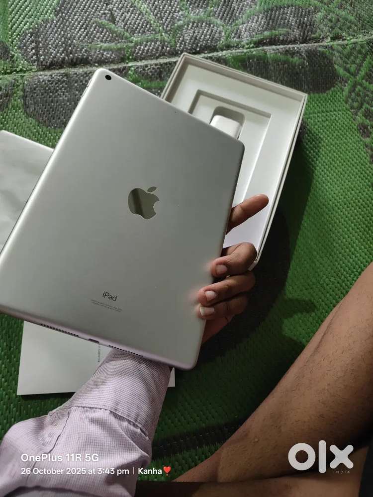New I Pad 9th Generation abhi warranty mein hai