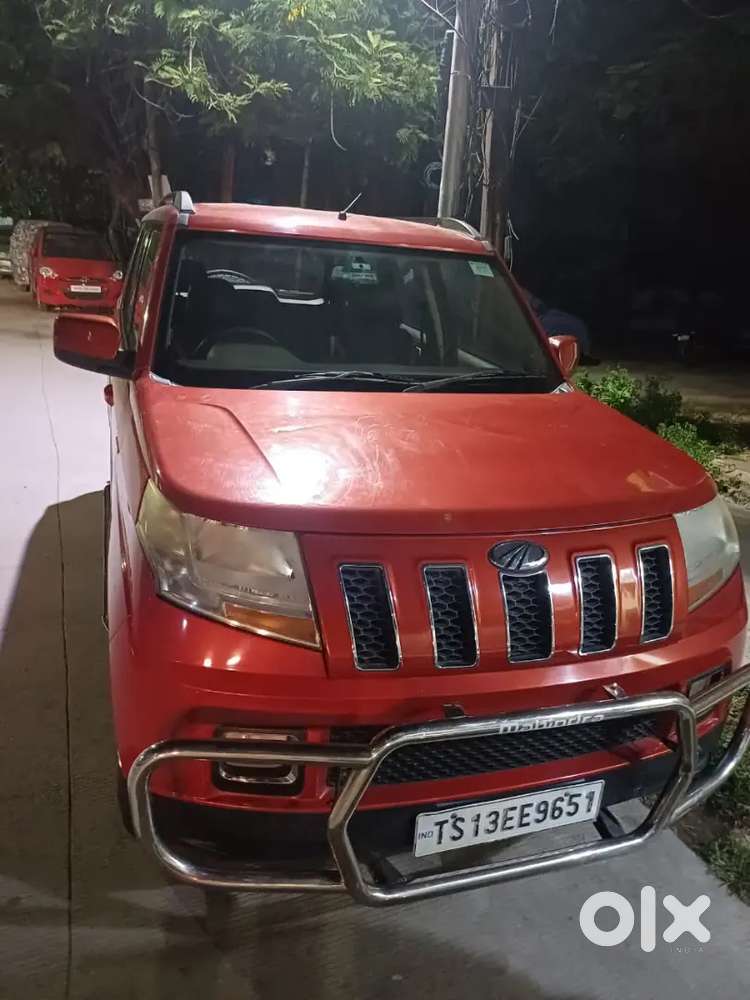Mahindra TUV 300 2016