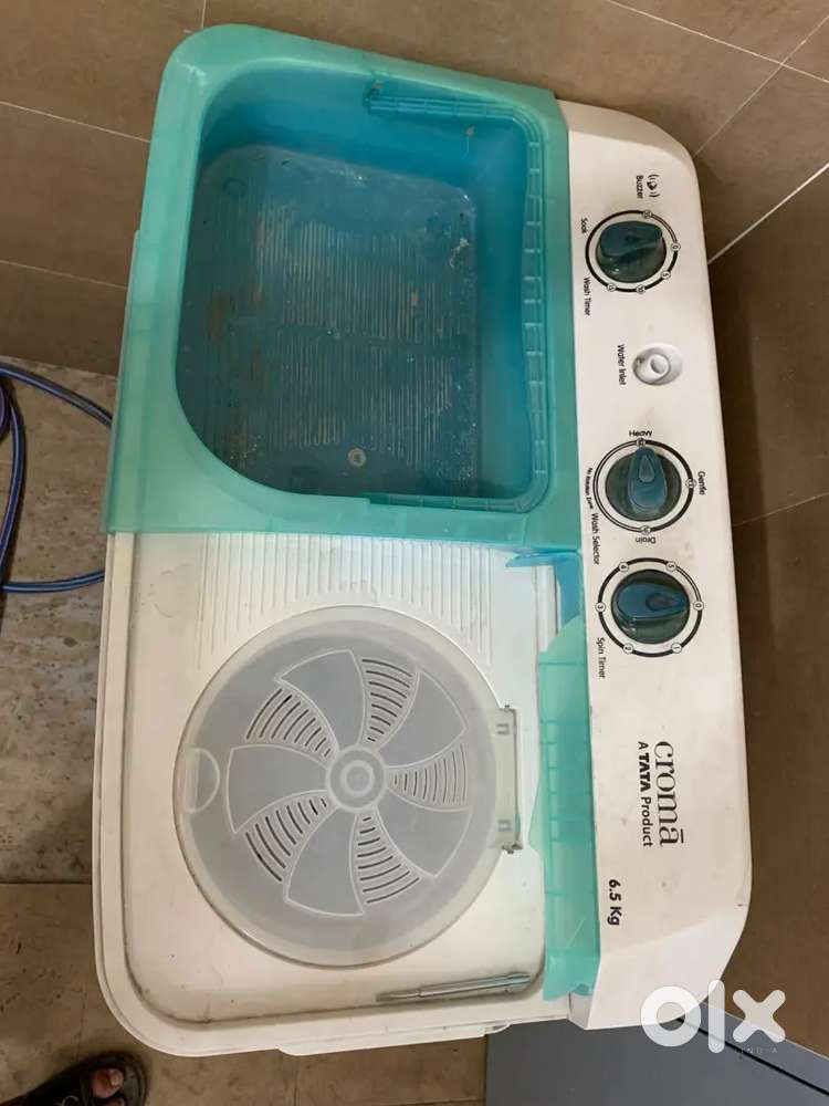Croma washing machine only 6 month used