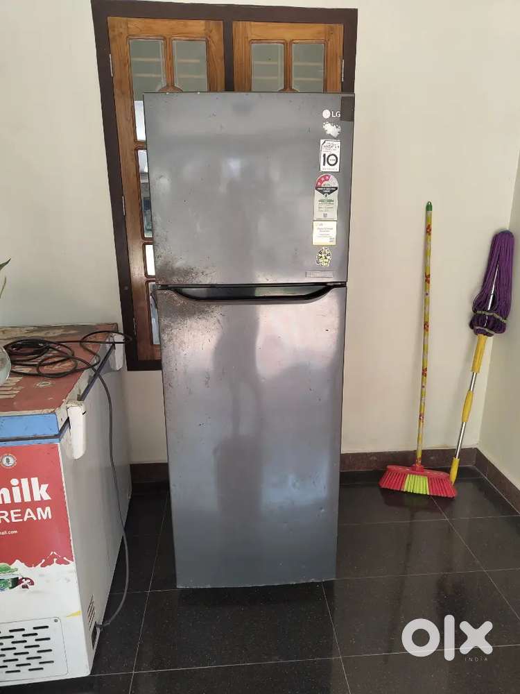LG fridge for  selling