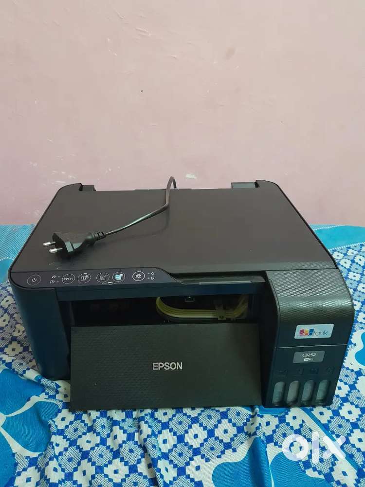 Epson L3252 WiFi InkTank Printer Only 10 Days Used Brand New Condition