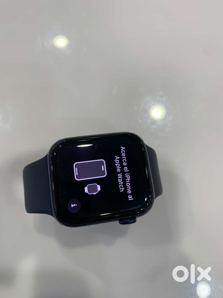 Apple Iwatch Series 6 / ECG & Blodd Oxygen Monitor / GPS / Used One