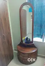 Dressing table for sale