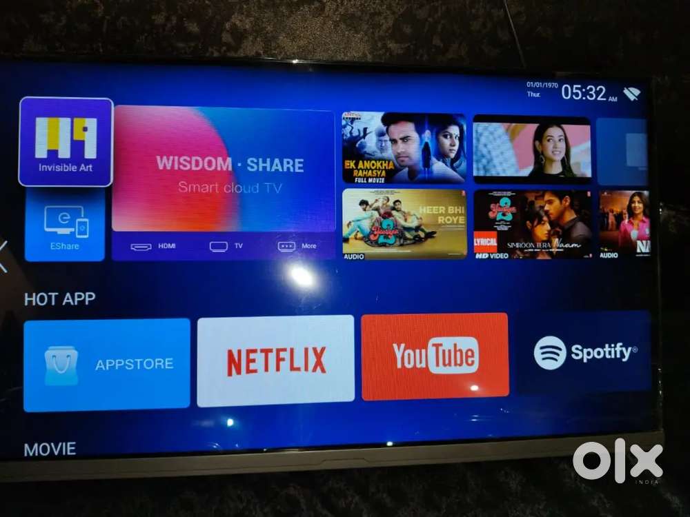32' LED Smart TV