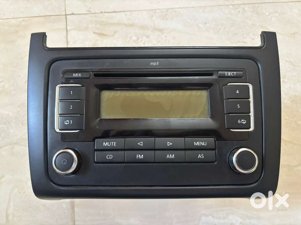 OEM Volkswagen Polo/Vento music system