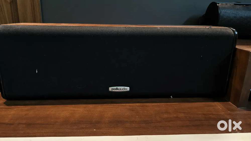 Polk audio Centre speaker and active subwoofer 10inch
