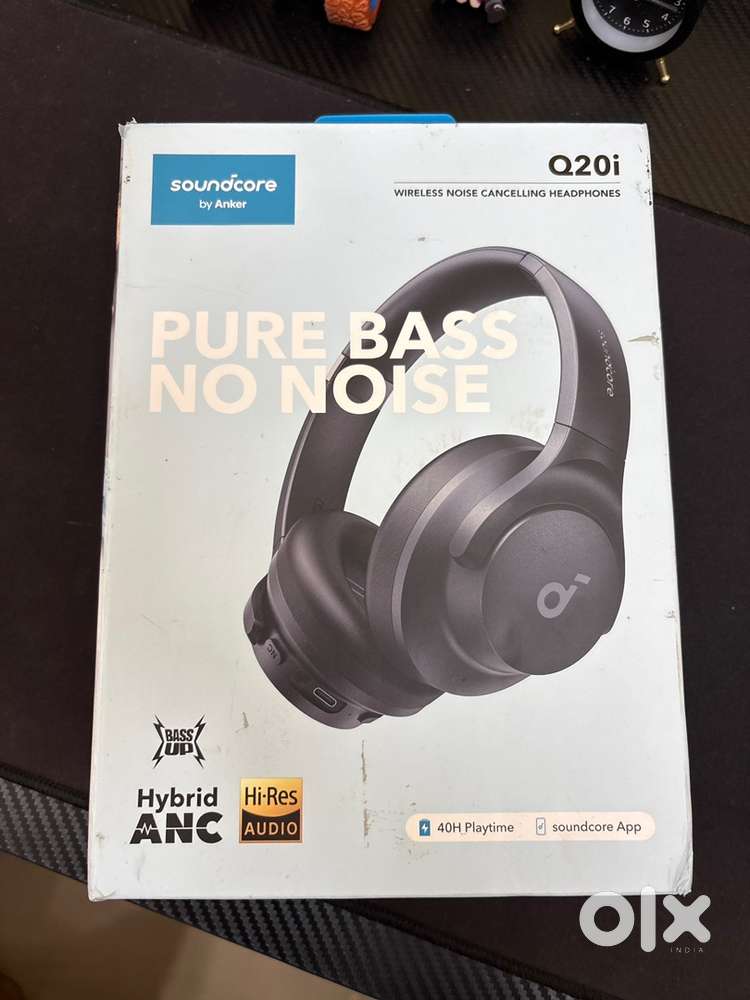 soundcore by Anker Q20i Wireless (Also can be used as wired)