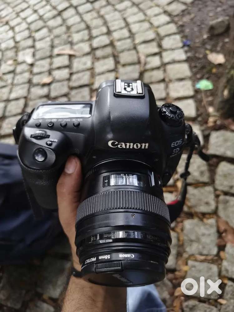Canon 5d mark iv urgent sale