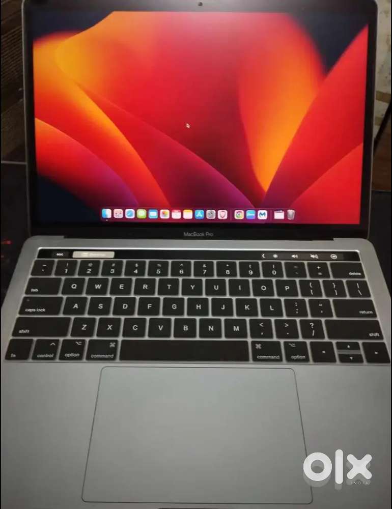 Macbook pro touchbar A1989