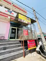 रेस्टोरेंट का  सामान बिक्री हेतु