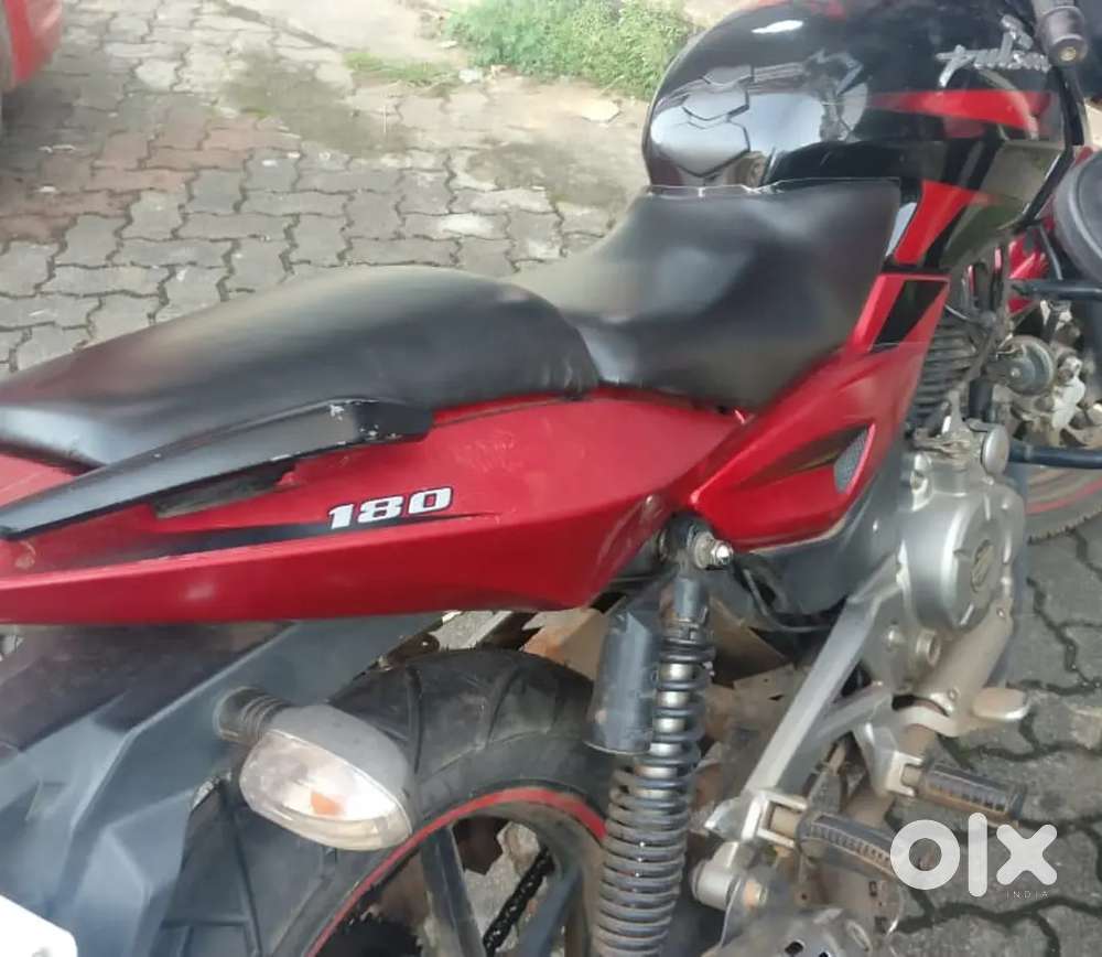 Pulsar 180, new front Back Tyre, new Battery, fresh insurance