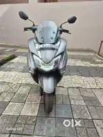 Suzuki burgman street 125