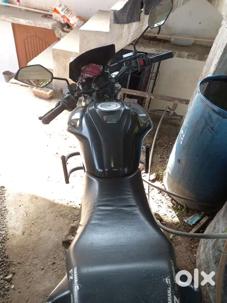 Yamaha fzs v3
