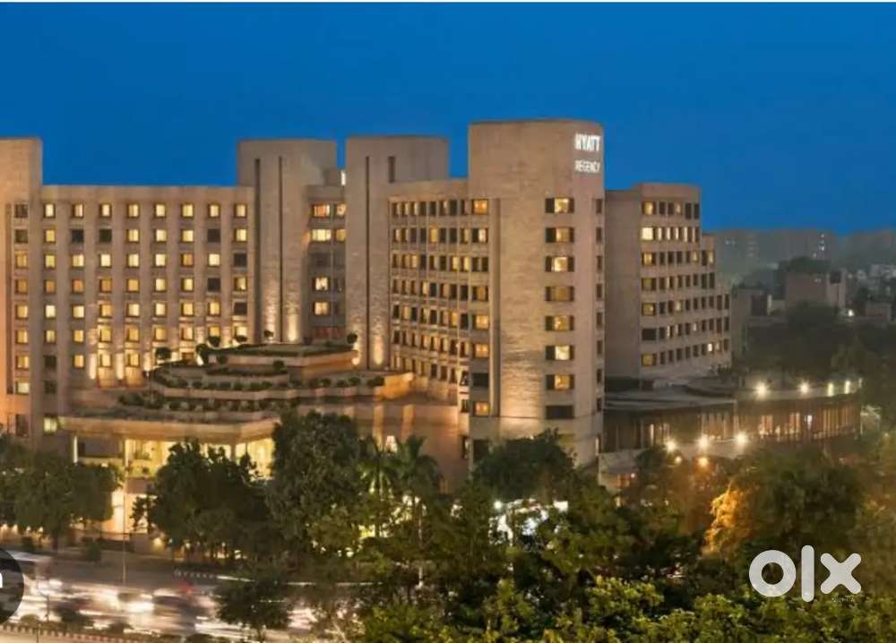 90 urgent waiter requirment in Delhi