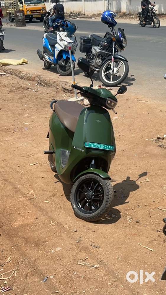 Well maintained rare color green