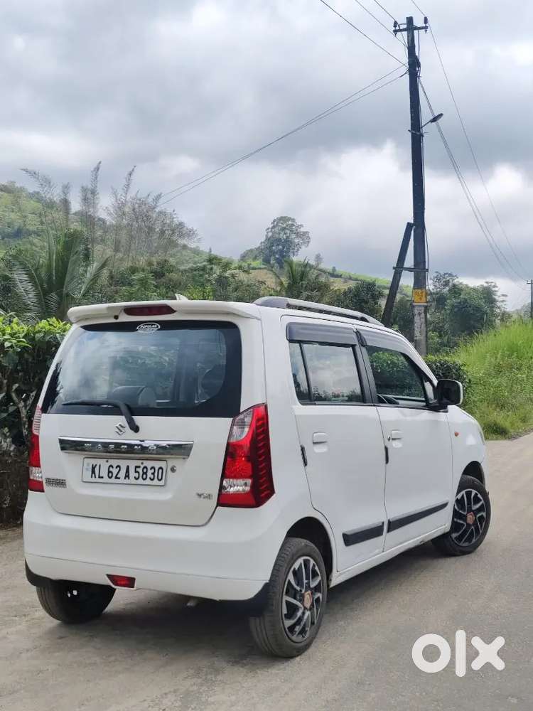 Maruti Suzuki Wagon R 2013 Petrol Well Maintained