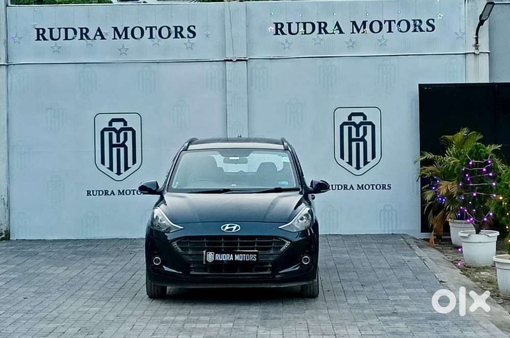 Hyundai Grand i10 Nios Sportz, 2022, Petrol