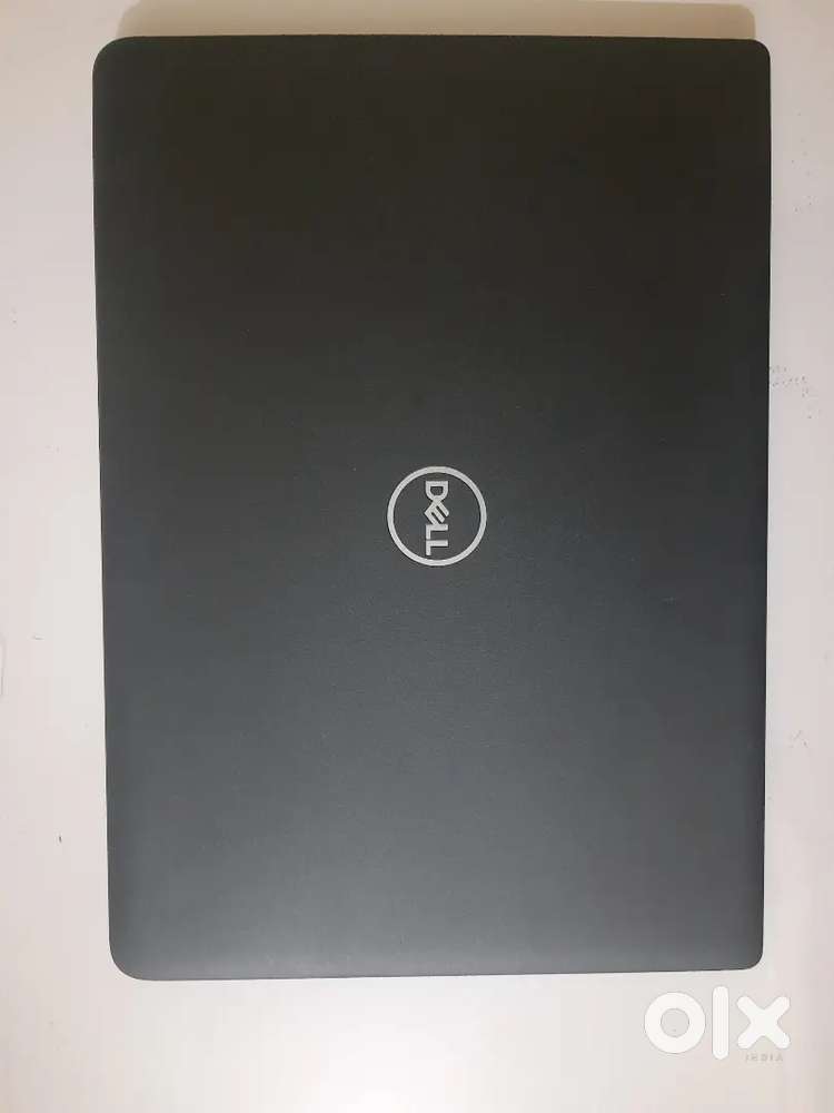 Dell i5 8 generation 16 gb ram, 512 gb ssd