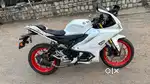 R15v4 white
