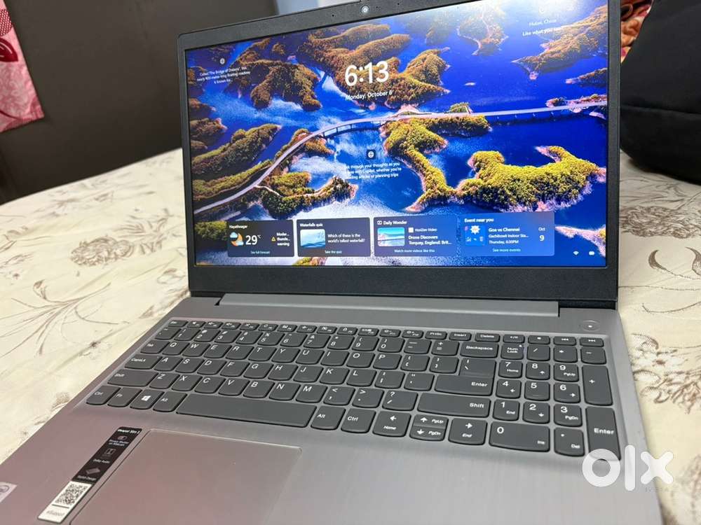 Lenovo i5 10th gen 8gb Ram 256 ssd 1 tb HDD