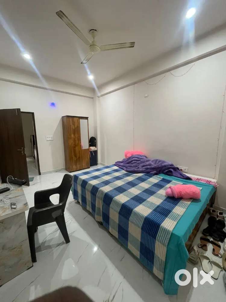 independent house 3bhk available near mother Teresa school kolar road